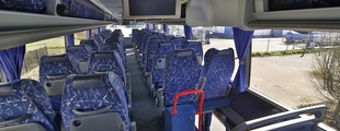 bus_Dubbeldekstouringcar_-_90_pers__66_Royal_Class_2.JPG